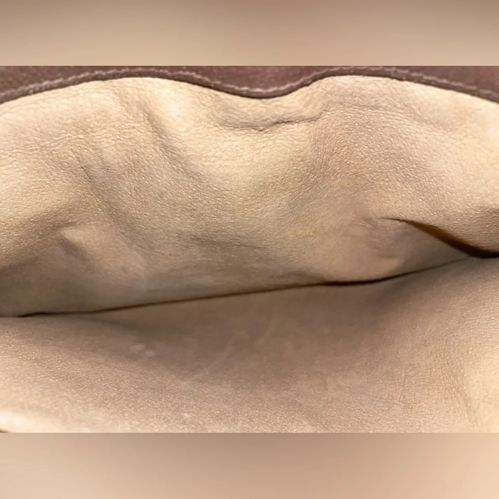 Authentic Vintage Gucci Clutch/Pouch, GG monogram, English Tan Trim - Picture 9 of 10